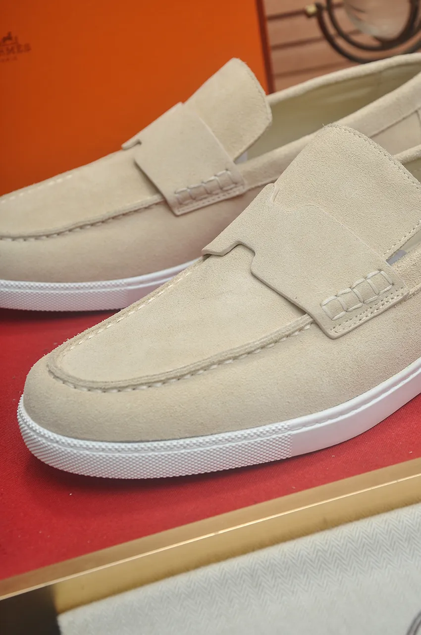 Men's Men's Shoes💰560💶[[HERMES]] (High-end Niuli) New 🍀 HERMES - top version of Hermès classic casual leather shoes! Made of imported original cowhide, the inner top layer is comfortable cowhide lining! Original wear-resistant rubber outsole! High quality products! Code number 39-45 (45 customized)